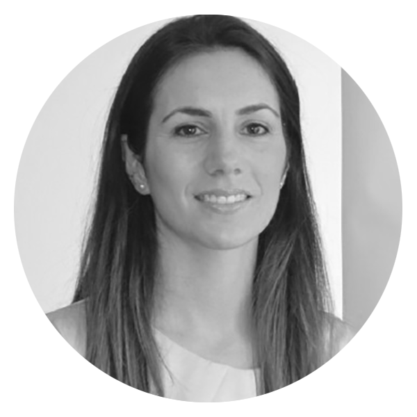 22 María Laura Volpi